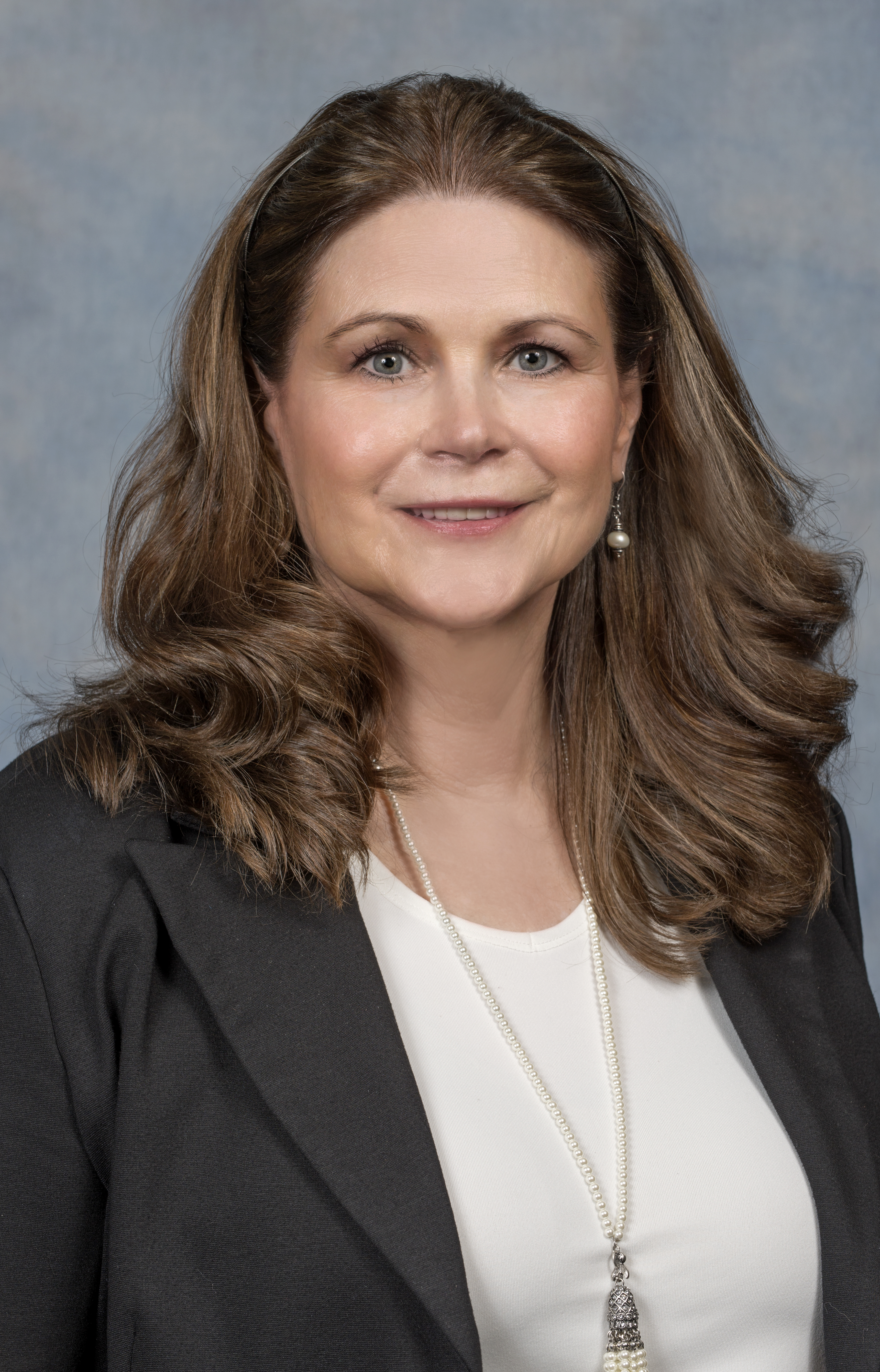 Mary Kay McMahon headshot